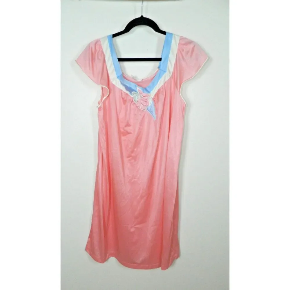 Vanity‎ Fair Nightgown Size Large Pink Blue Nylon Vintage Cap Sleeve